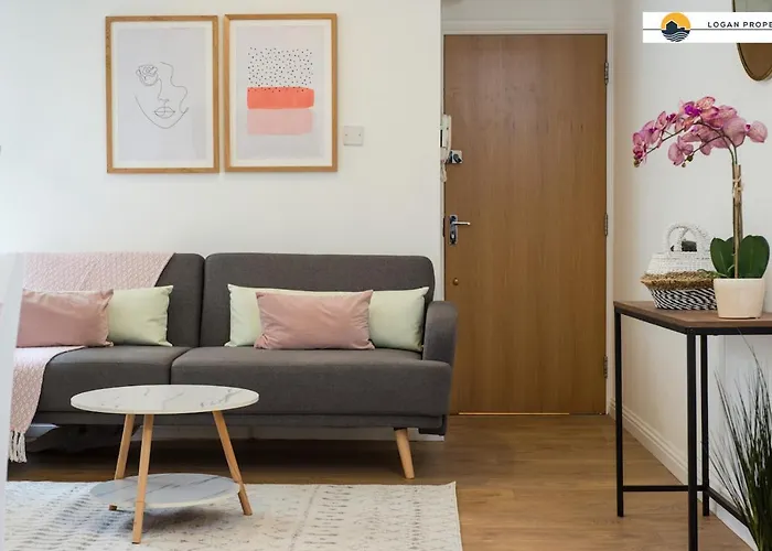 Lady Wynd - 1 Bed Apartment *