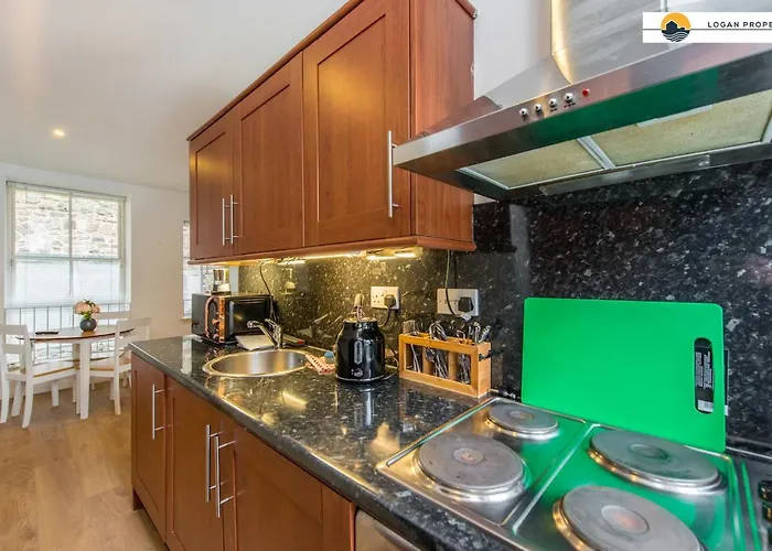 Lady Wynd - 1 Bed דירה *