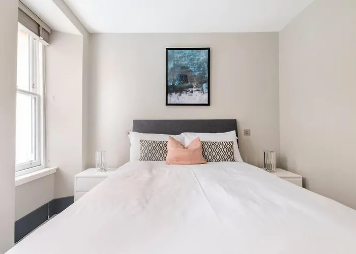 Immaculate 3 Bed With Private Entrance In Inverleith Apartament Edynburg