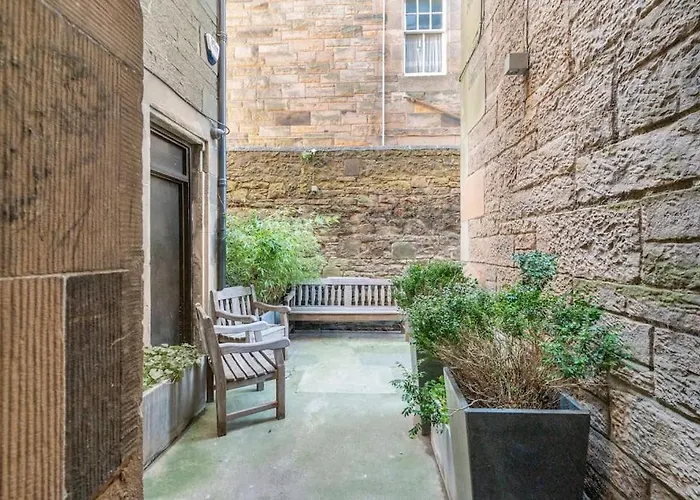 Immaculate 3 Bed With Private Entrance In Inverleith Apartament