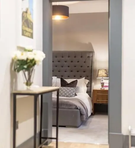 公寓 Immaculate 3 Bed With Private Entrance In Inverleith *