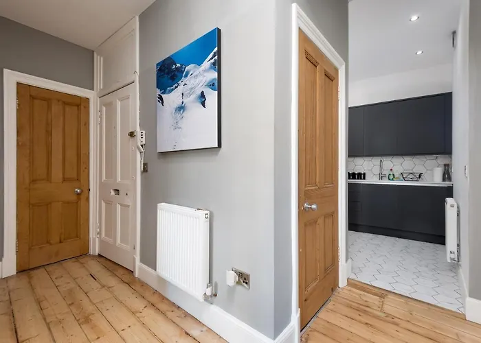 Spectacular View Centre Haven *