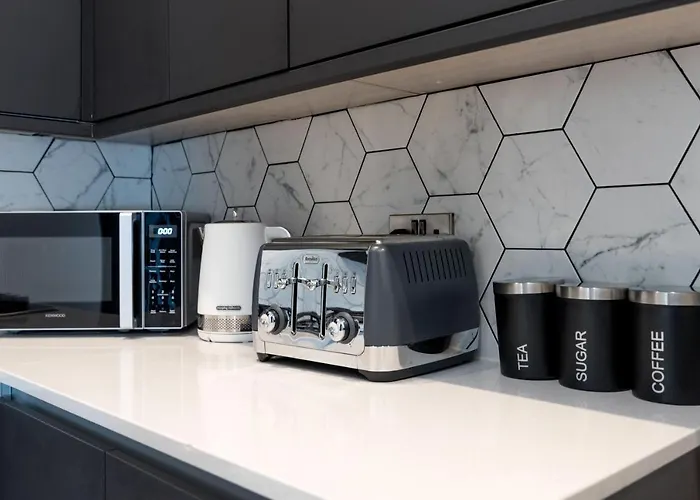 Spectacular View Centre Haven