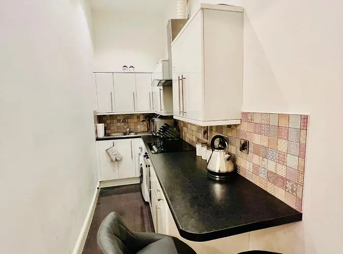 Daire Stylish 1bhk Heart Of The