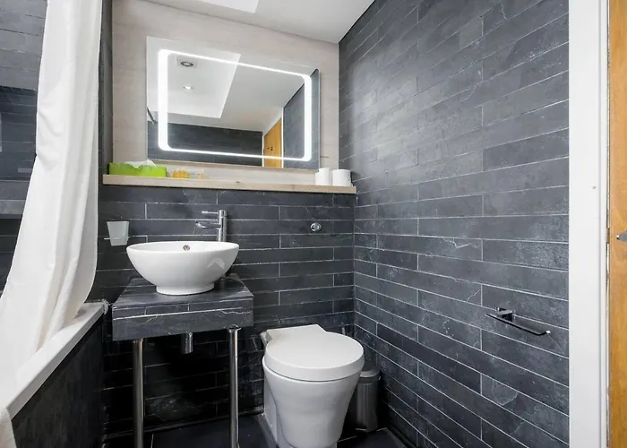 דירה Cosy - Pass The Keys אדינבורו