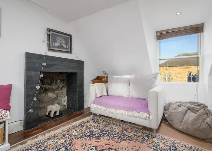 Cosy - Pass The Keys *