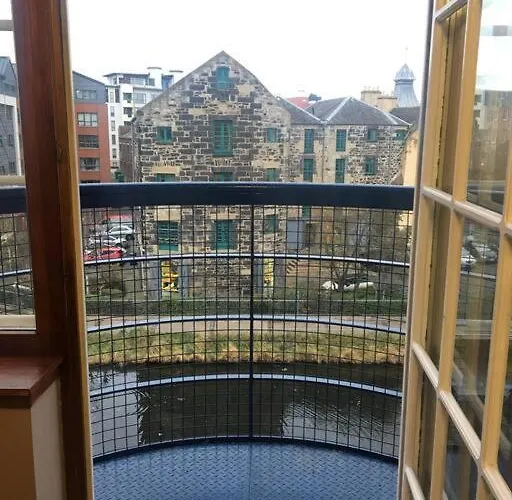 My Waterfront Apartment, Views Over Water Of Leith *