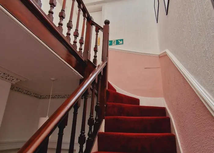 Πανσιόν Mackenzie 3*