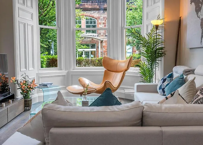 Elegant 2bed-central -by Homes