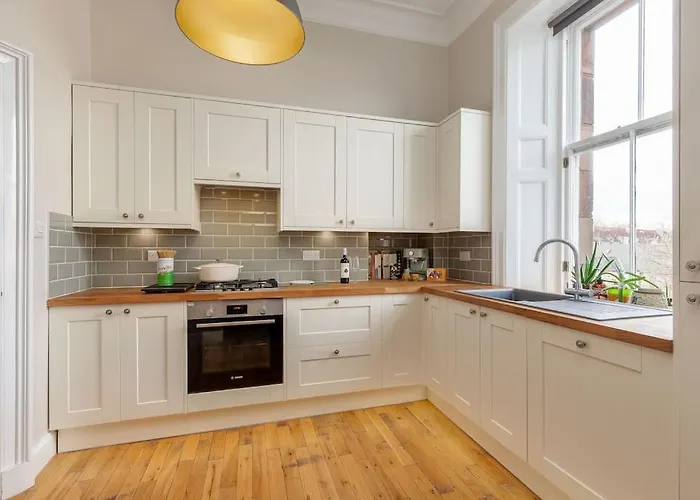 Beautiful Victorian Close To The Botanical Gardens, Free Parking! * إدنبرة