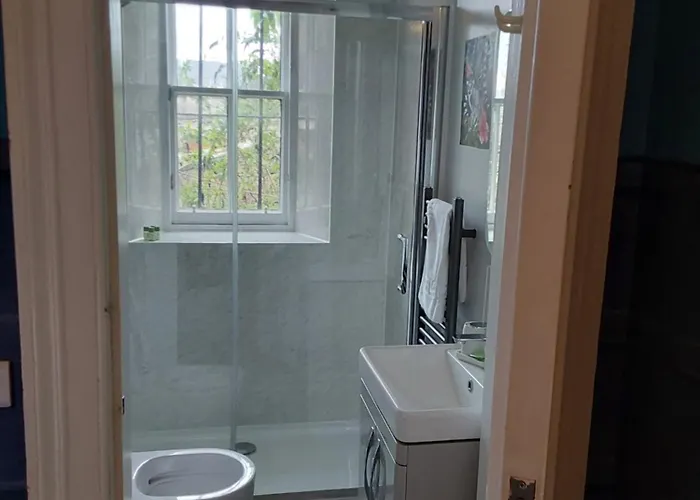 Vendégház East Claremont