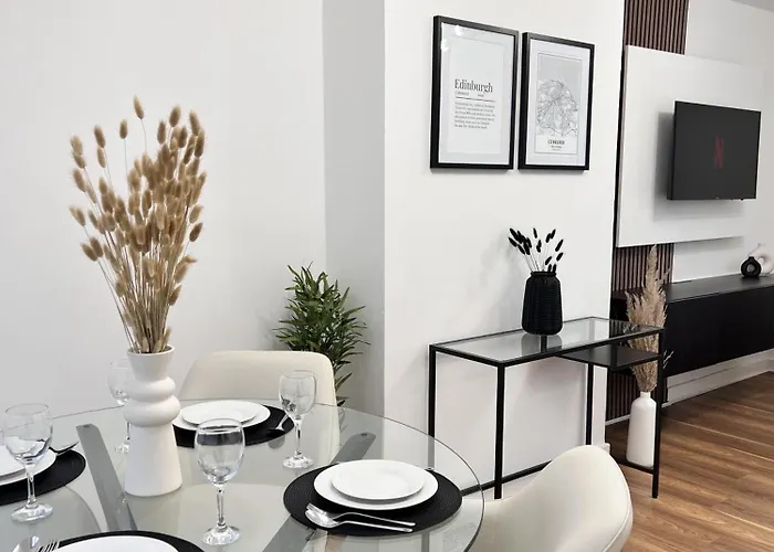 度假居 Modern 2 Bedroom In Free Parking 爱丁堡