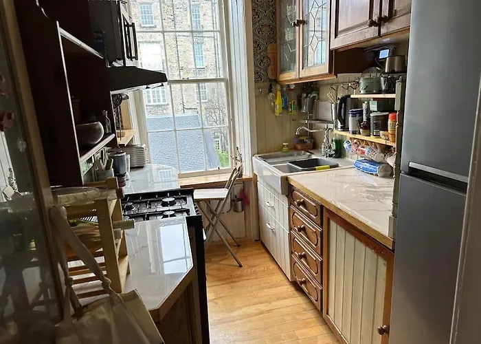 Apartament Very 2 Bedroom Flat In World Heritage Site