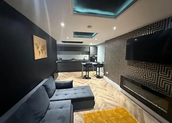 Murrayfield Stadium Basement ,murieston -3 Bed 3 Bath Daire *