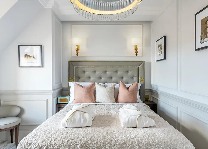 Apart Otel Righ Residences - George Street