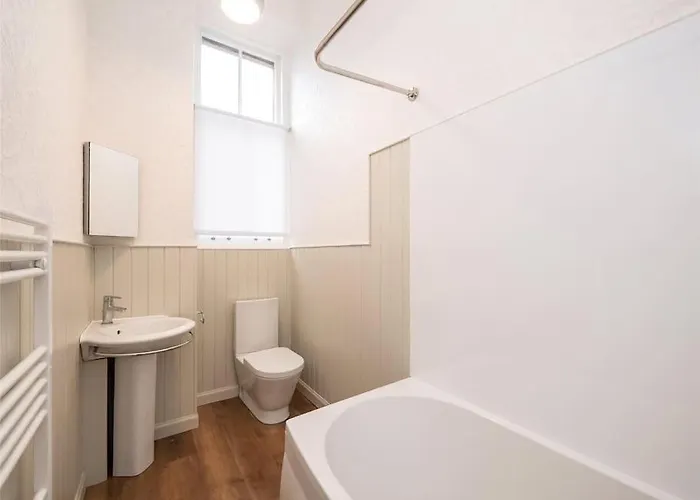 Apartment Beautiful & Bright 2 Bed Flat Murrayfield