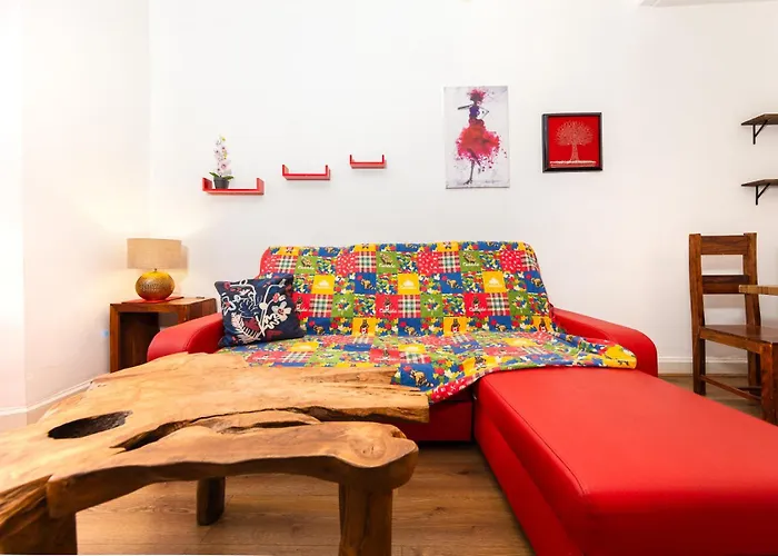 Apartment Desirable By The Centre