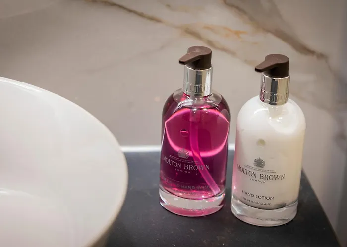 Otel Tynecastle Park