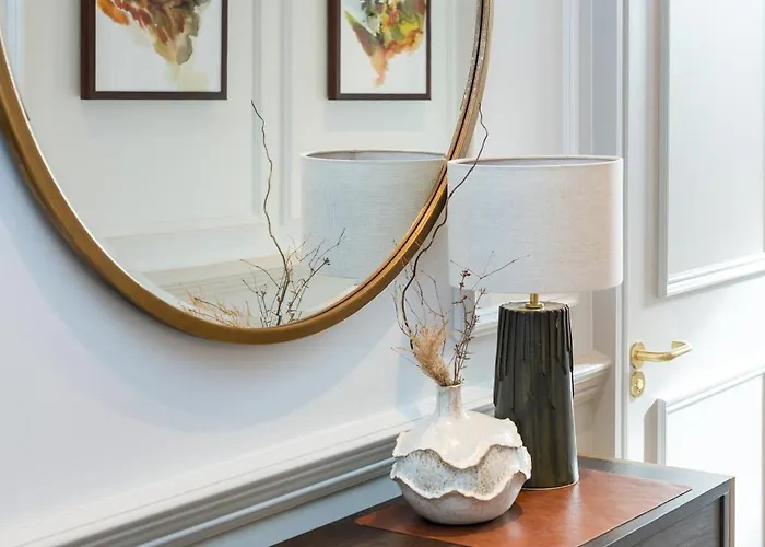 Righ Residences - George Street 4*