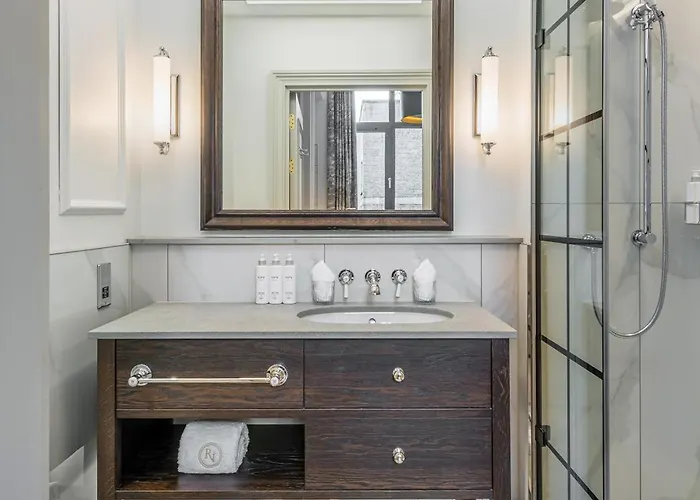 Righ Residences - George Street Apart Otel Edinburgh