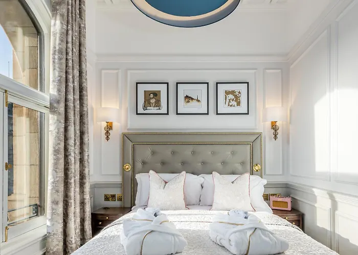 Aparthotel Righ Residences - George Street 4*