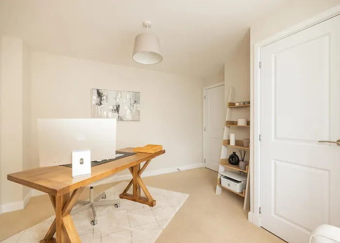 Luxury Detached * Edinburg