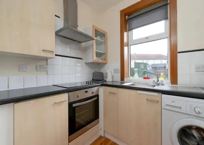 Spacious Murrayfield Flat - Pass The Keys Hébergement de vacances