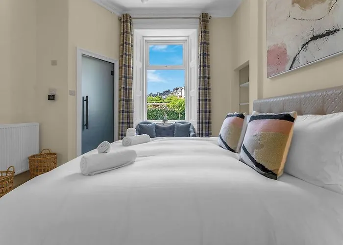 Apartment Elegant 2bed-central -by Homes