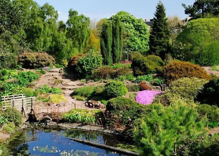 Beautiful Victorian Close To The Botanical Gardens, Free Parking! شقة *