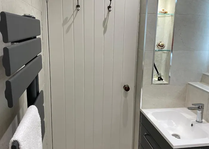 Апартаменты 7a The Mews - In The