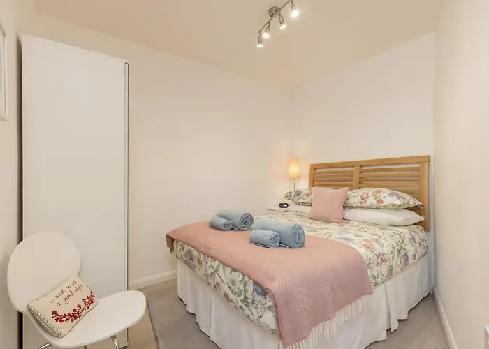 Holiday home The Albany Lane *