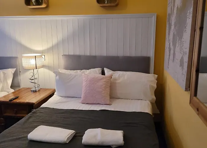 Luxe בית הארחה