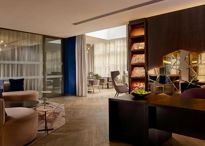 Hotel Sheraton Grand &