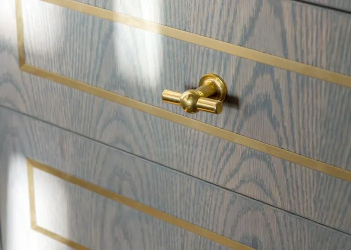 Righ Residences - George Street 4*