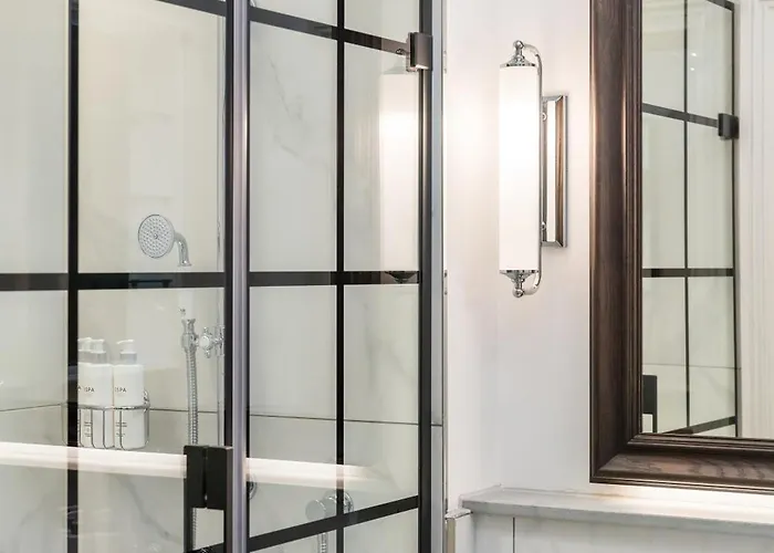Righ Residences - George Street