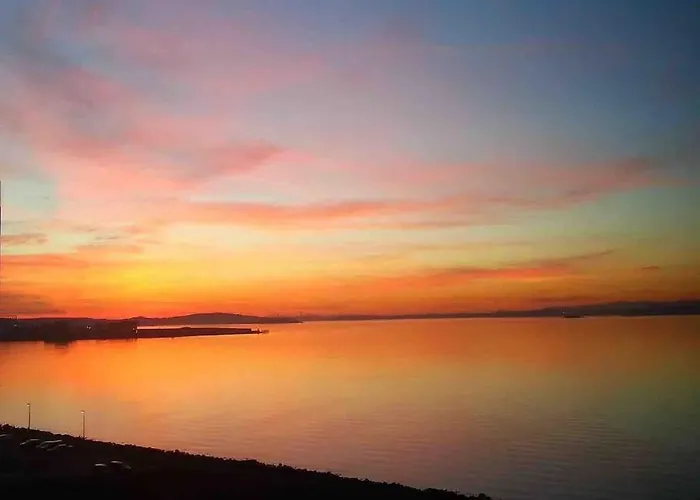 Spacious Penthouse דירה אדינבורו