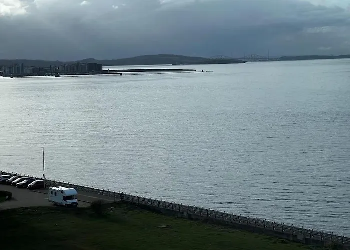 דירה Spacious Penthouse