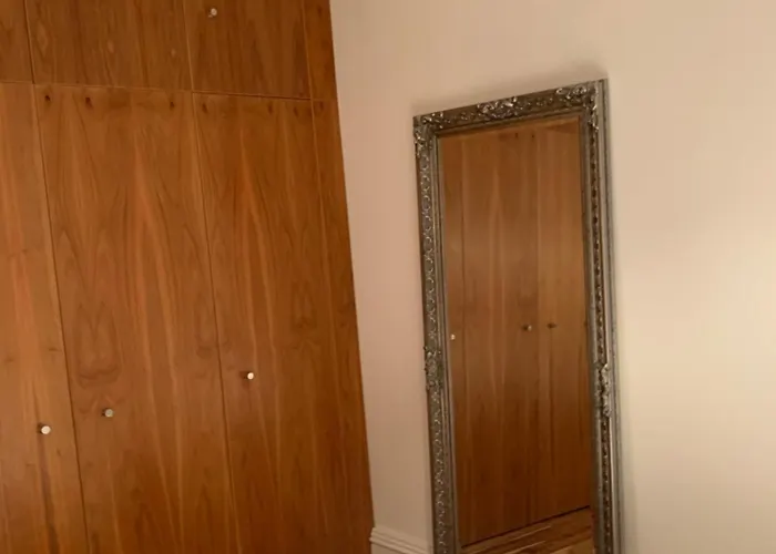 Modern Flat With Views By The Royal Mile *