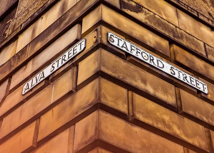 Luxury Apartment, Stafford Street Apartment *