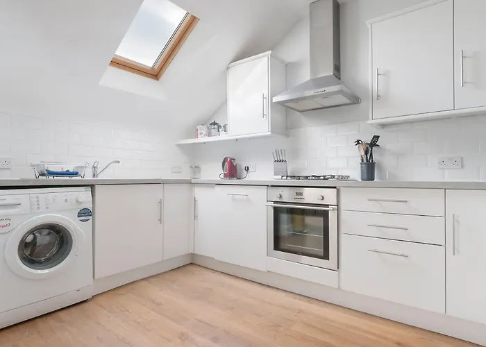 High Street דירה