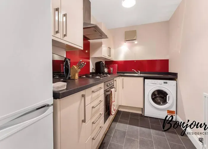 Monge Old Town 2br-1ba, Near Royal Mile By Bonjour Residences Apartment Edinburgh