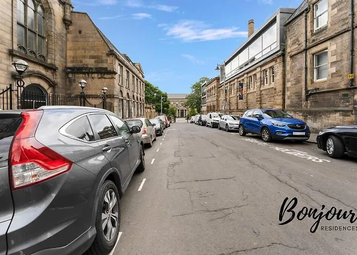 Monge Old Town 2br-1ba, Near Royal Mile By Bonjour Residences Edinburgh