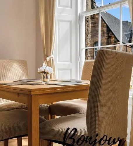Apartment Monge Old Town 2br-1ba, Near Royal Mile By Bonjour Residences