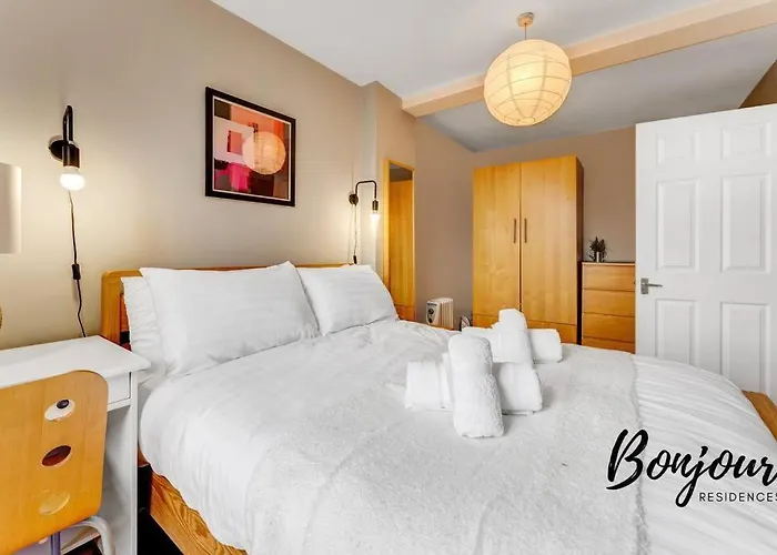 Monge Old Town 2br-1ba, Near Royal Mile By Bonjour Residences Apartment Edinburgh