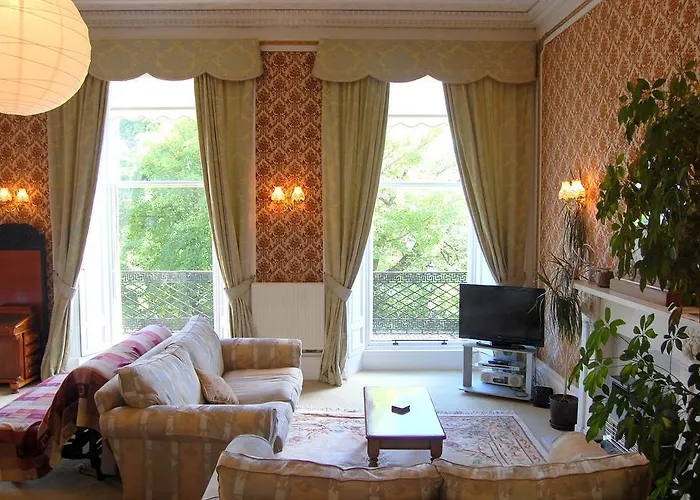 Regent Terrace, And Charming, Quiet * אדינבורו