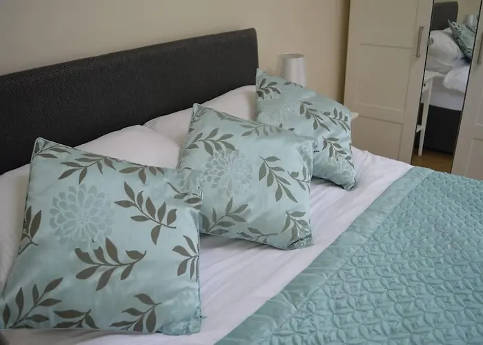 Wardie Garden شقة