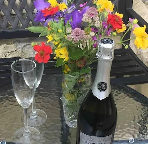 Wardie Garden شقة