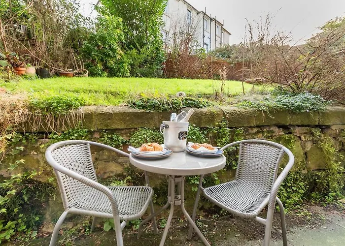 The Holyrood Park Hideaway Is A Lush & Arty 2 Double Bed
