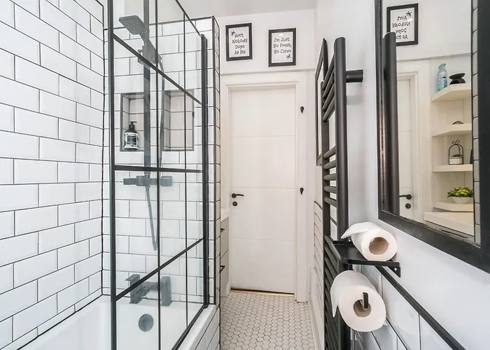 Pass The Keys Trendy Historic Flat Sleeps 4 To 6 Near Leith Shore * Edinburgh