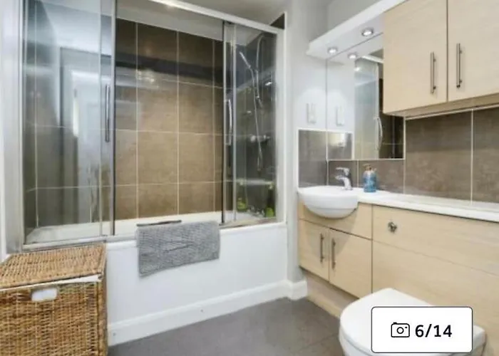 Modern 2 Bedrooms & Two Bathrooms * Edimburgo
